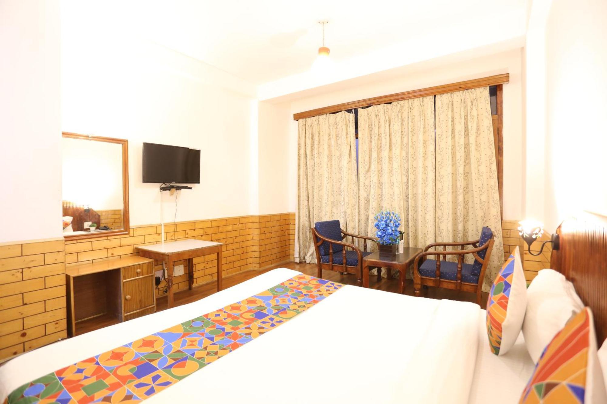 Hotel Surbhi Vashist Exterior foto